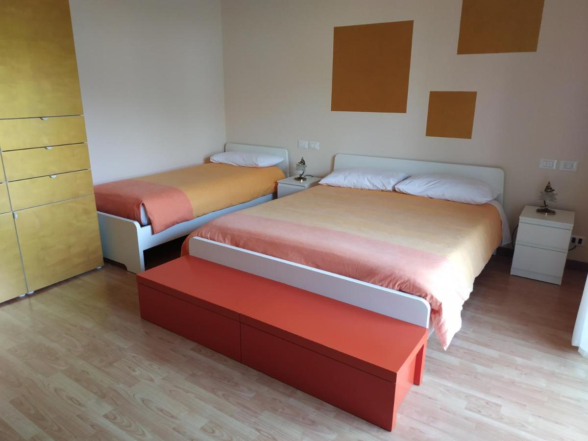 B&B Villa Filotea & Apartment Ντεζεντσάνο ντελ Γκάρντα Εξωτερικό φωτογραφία