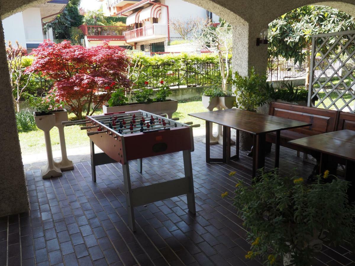 B&B Villa Filotea & Apartment Ντεζεντσάνο ντελ Γκάρντα Εξωτερικό φωτογραφία