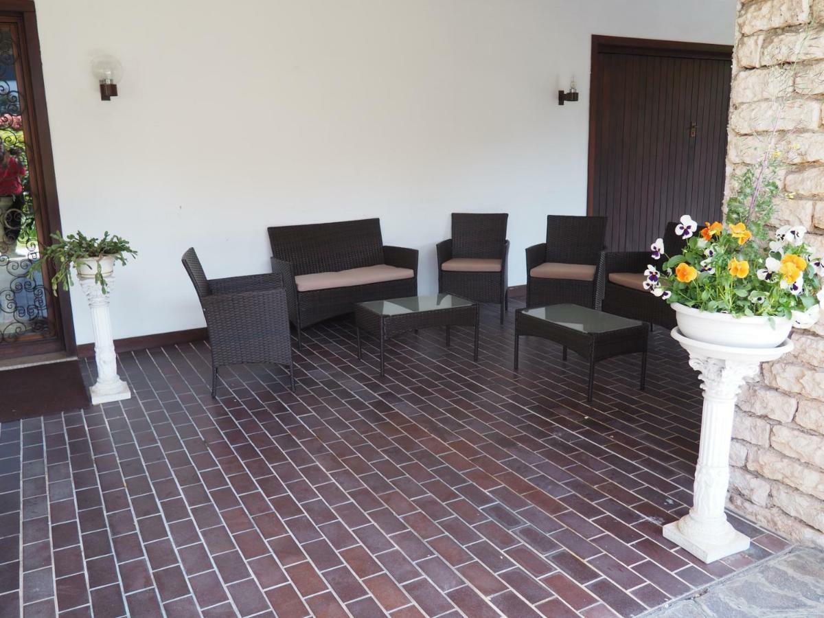 B&B Villa Filotea & Apartment Ντεζεντσάνο ντελ Γκάρντα Εξωτερικό φωτογραφία